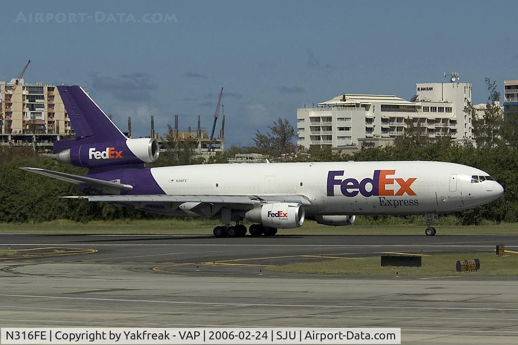 N316FE, 1988 McDonnell Douglas MD-10-30F C/N 48314, Fedex DC10 ready for take off at SJU