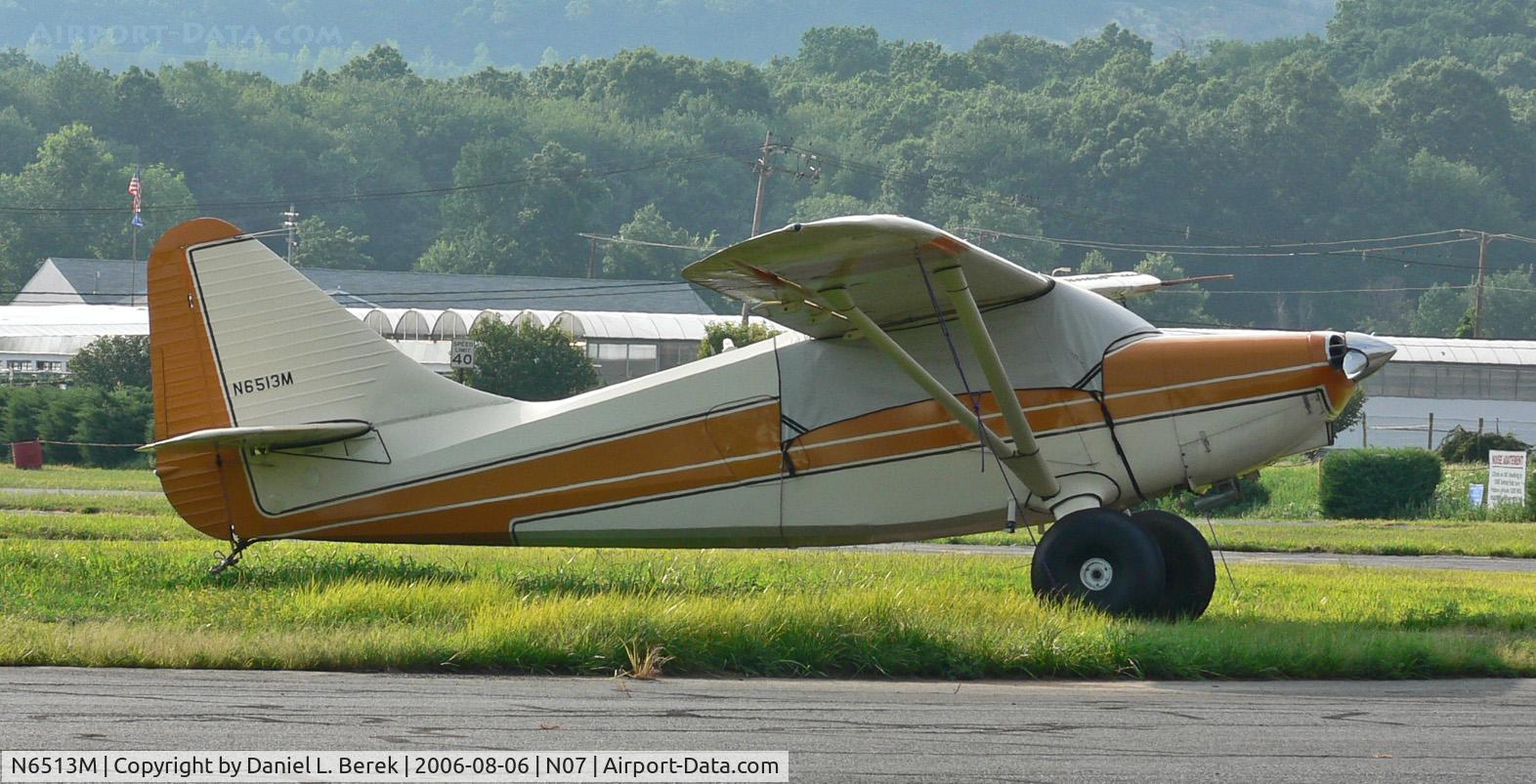 N6513M, 1949 Stinson 108-3 Voyager C/N 108-4513, This 1949 Stinson 108 has been refitted with baloon tires.