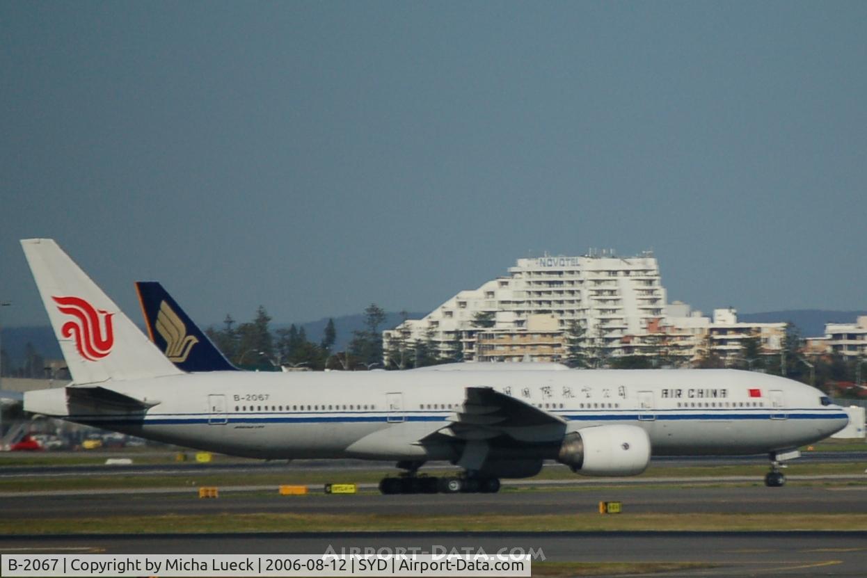 B-2067, 2001 Boeing 777-29L C/N 29746, A visitor from China in Sydney
