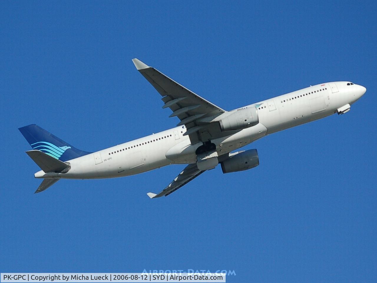 PK-GPC, 1996 Airbus A330-341 C/N 140, Climbing out of Sydney