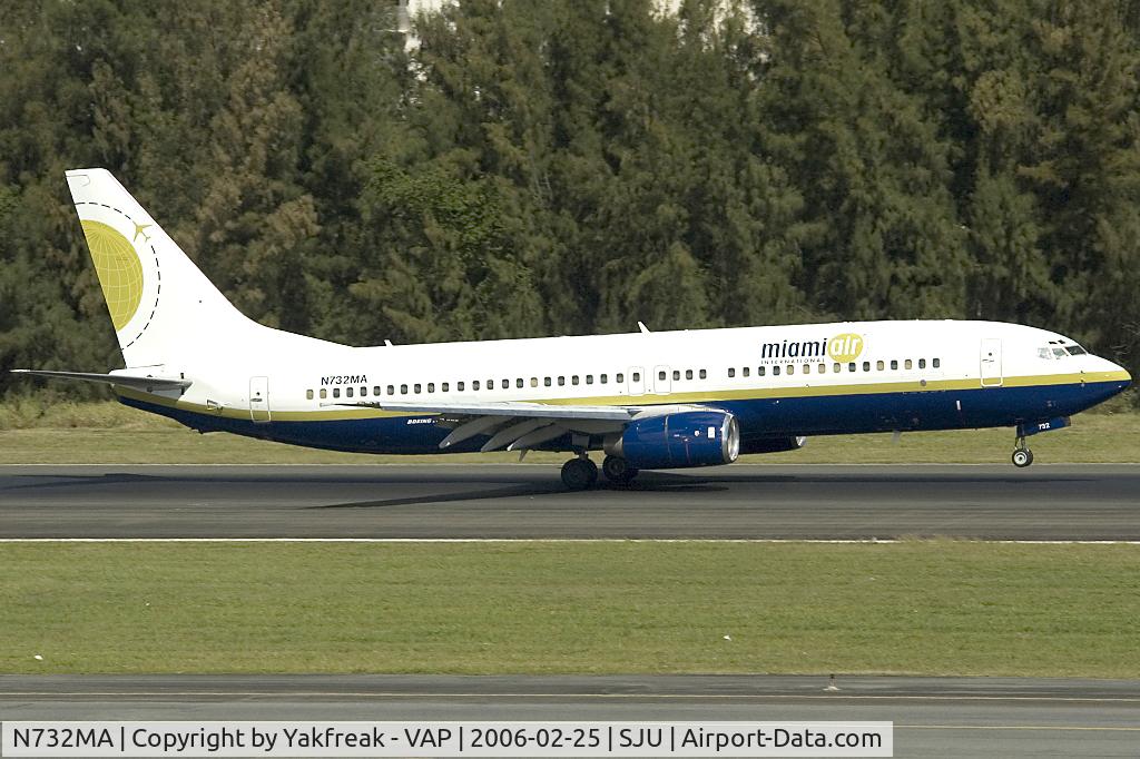 N732MA, 2001 Boeing 737-81Q C/N 30618, Miami Air Boeing 737-800