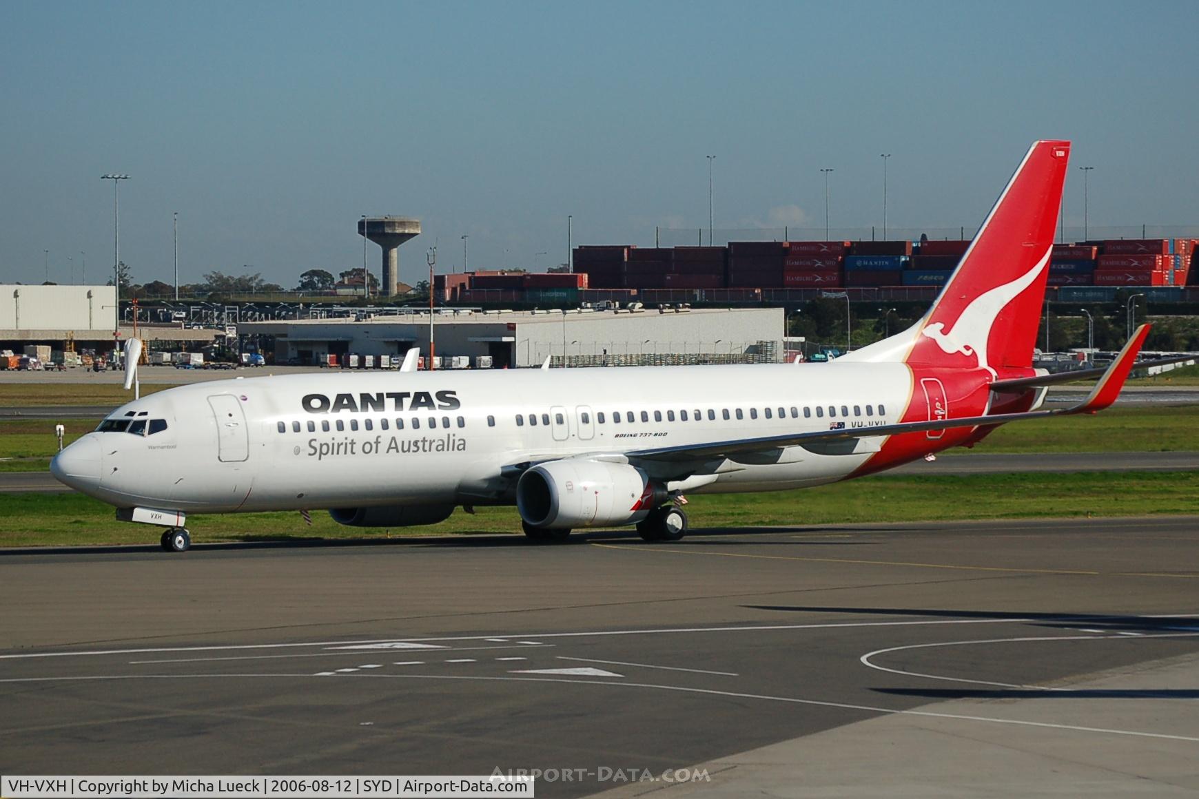 VH-VXH, 2002 Boeing 737-838 C/N 33478, Qantas operates an extensive fleet of B737s on domestic services
