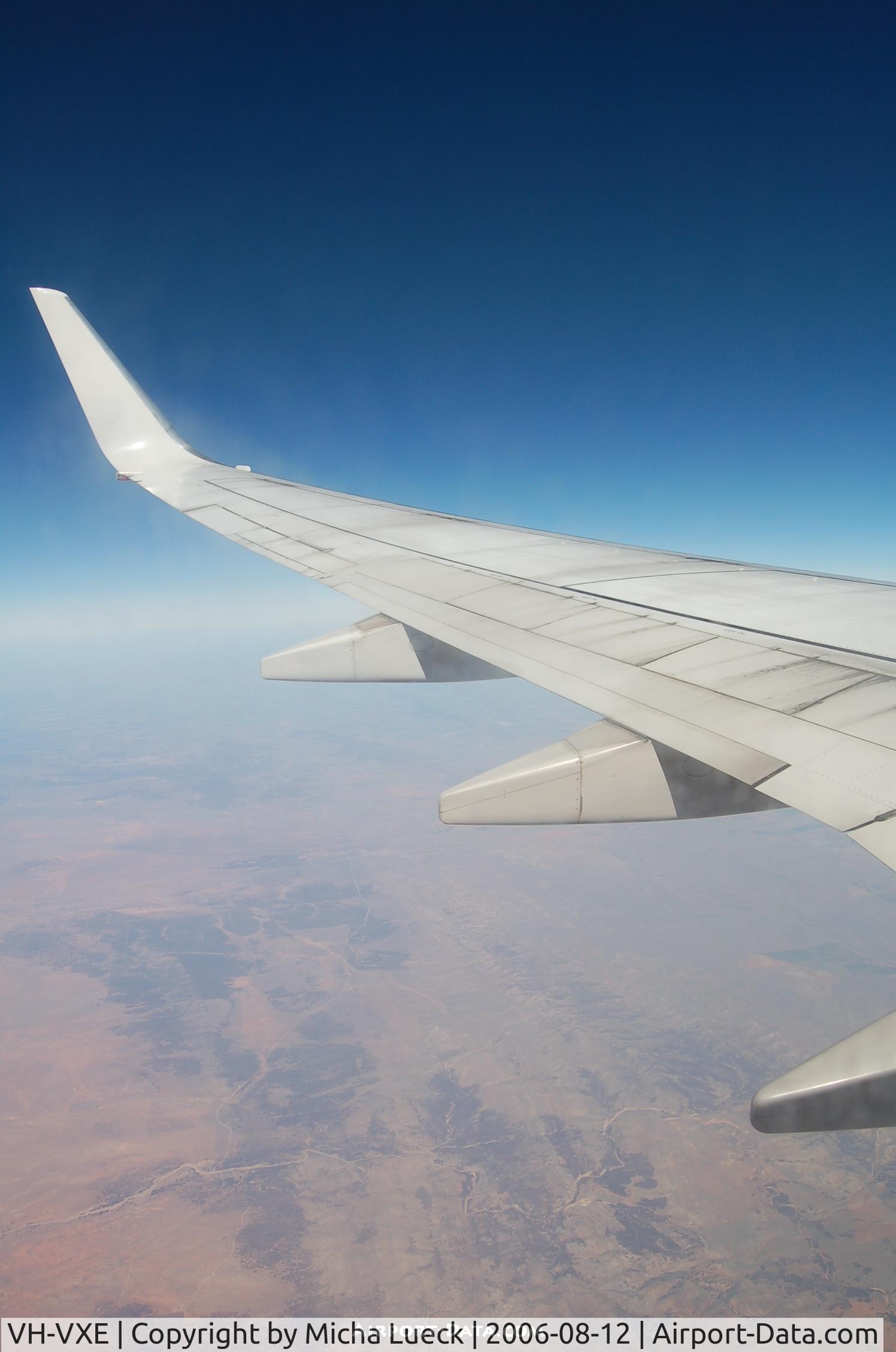 VH-VXE, 2001 Boeing 737-838 C/N 30899, Dirty wing of B737-800 ZK-VXE, enroute from Sydney to Perth