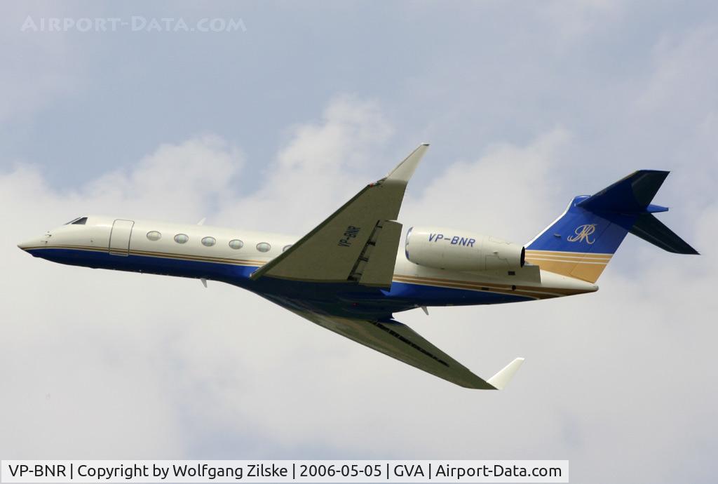 VP-BNR, 2004 Gulfstream Aerospace GV-SP (G550) C/N 5033, visitor