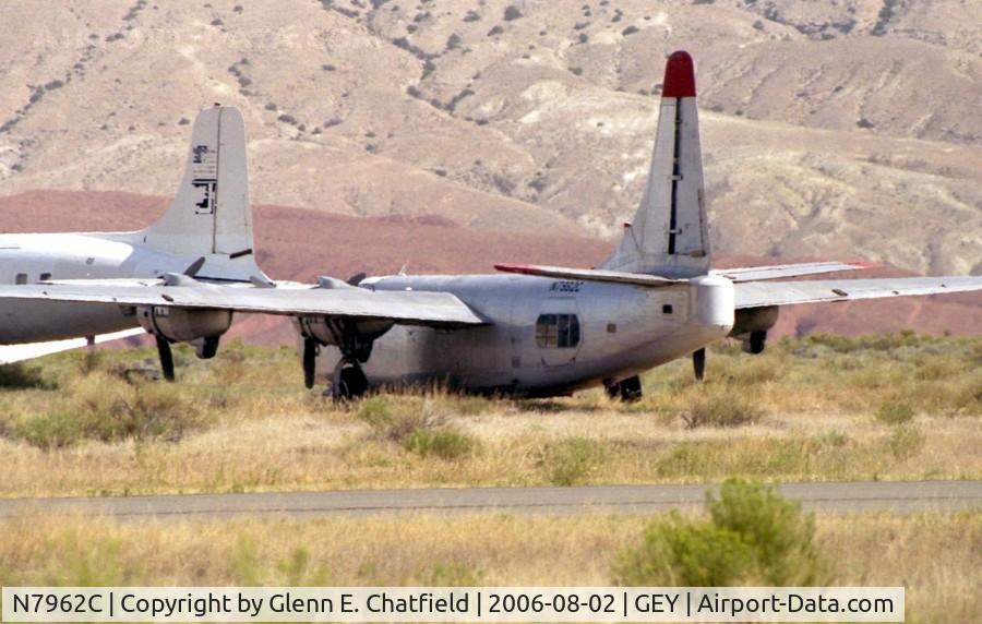 N7962C, 1944 Consolidated Vultee P4Y-2 Privateer C/N 59882, In storage, shot with 600mm
