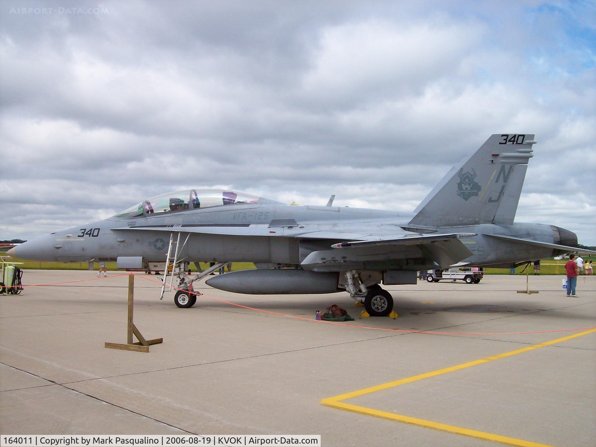 164011, 1990 McDonnell Douglas F/A-18D Hornet C/N 0895/D040, F/A-18D  164011