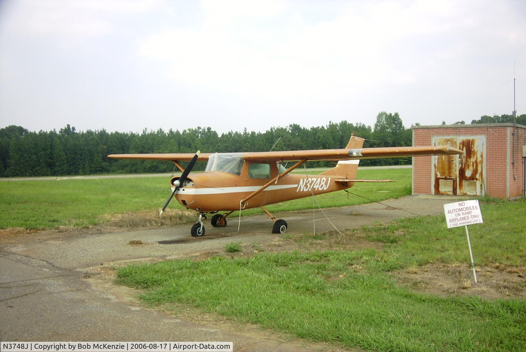 N3748J, 1966 Cessna 150G C/N 15065048, N3748j