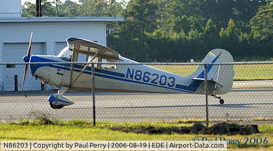 N86203, 1946 Aeronca 11AC Chief C/N 11AC-8, Pretty Aeronca as the sun goes down at Northeastern Regional