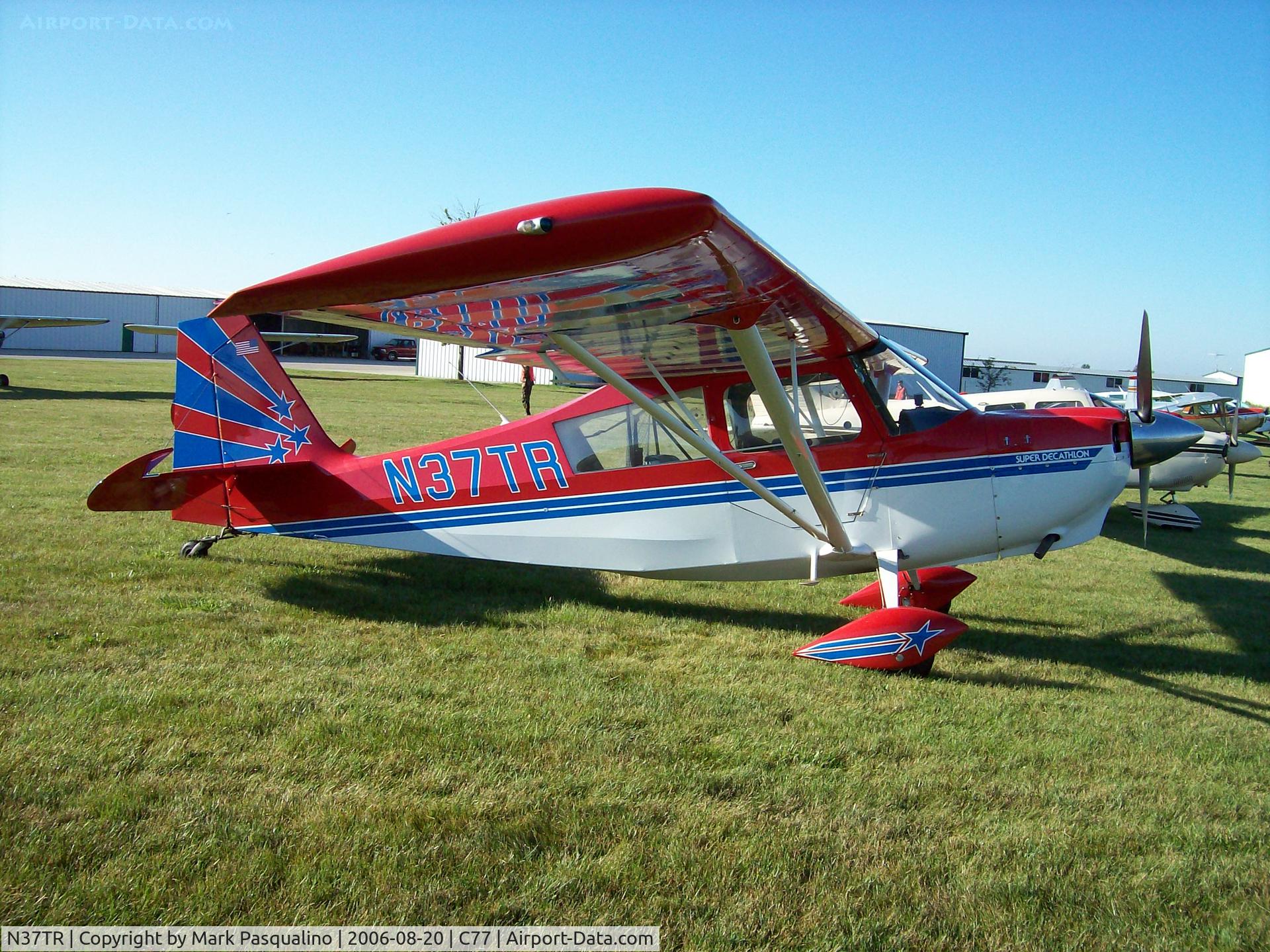 N37TR, 1996 American Champion 8KCAB Super Decathlon C/N 775-96, 8KCAB