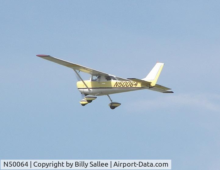 N50064, 1968 Cessna 150H C/N 15069046, in flight