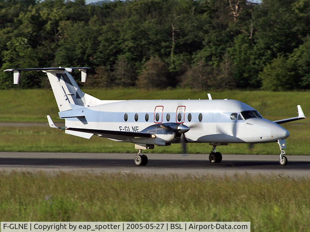 F-GLNE, 1996 Beech 1900D C/N UE-197, T7 4416 outbound to MRS