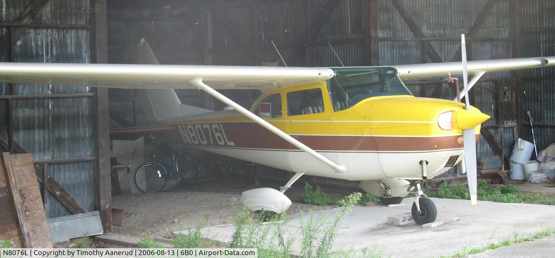 N8076L, 1967 Cessna 172H C/N 17256276, Tied down at Middlebury State, VT