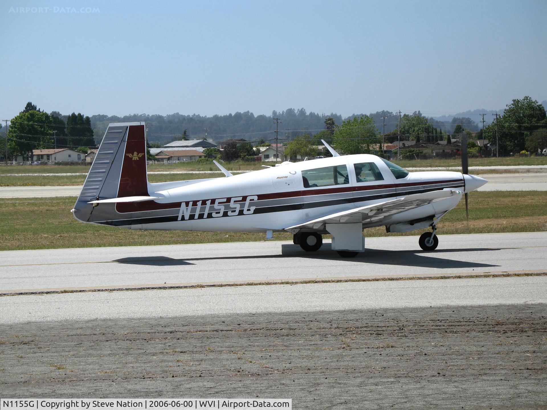 N1155G, 1981 Mooney M20J 201 C/N 24-1245, 1981 Mooney M20J taxying @ Watsonville Municipal Airport, CA