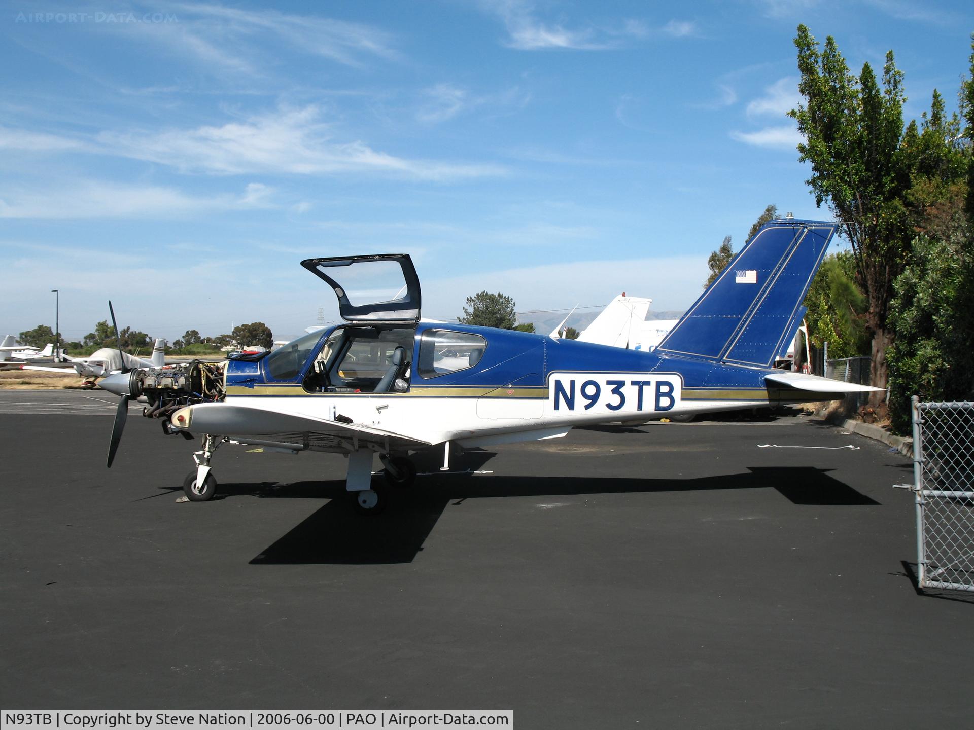 N93TB, 1985 Socata TB-20 Trinidad C/N 541, 1985 Socata TB-20 Trinidad @ Palo Alto Municipal Airport, CA