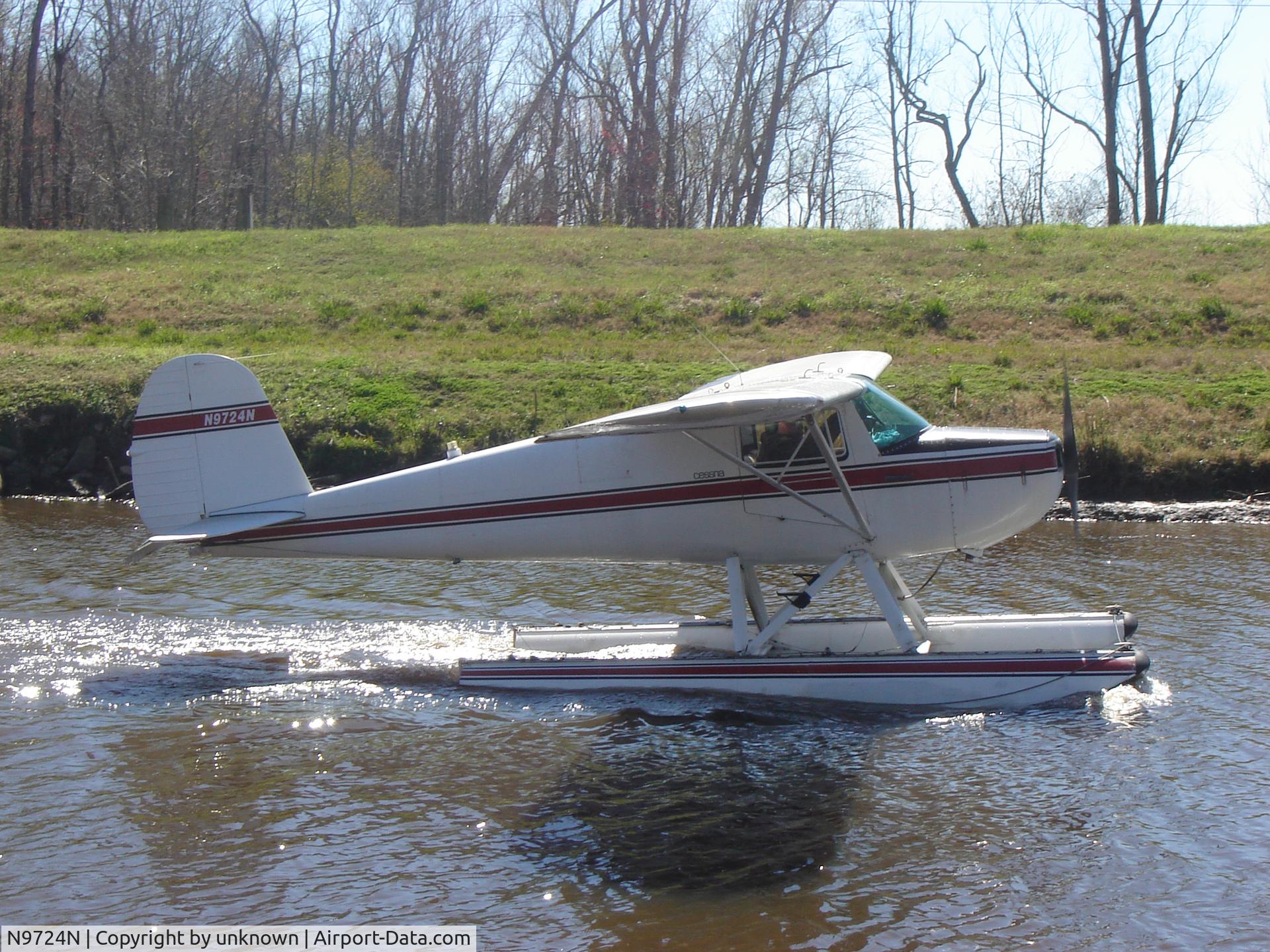 N9724N, 1947 Cessna 120 C/N 13455, sea plane