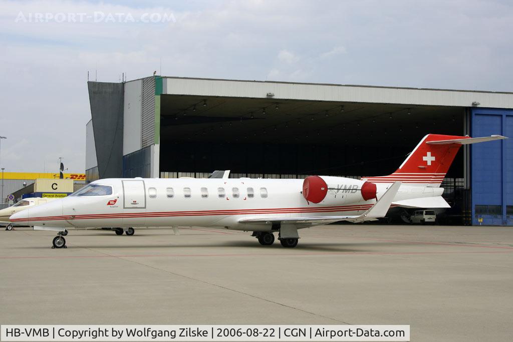 HB-VMB, 1999 Learjet 45 C/N 45-021, visitor
