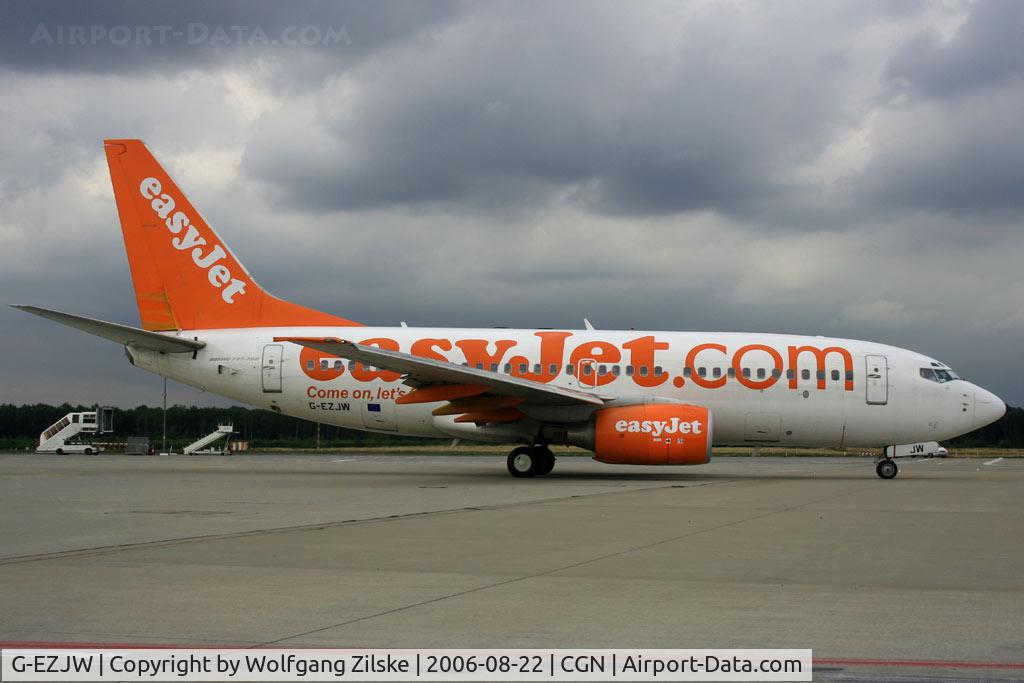 G-EZJW, 2003 Boeing 737-73V C/N 32418, visitor