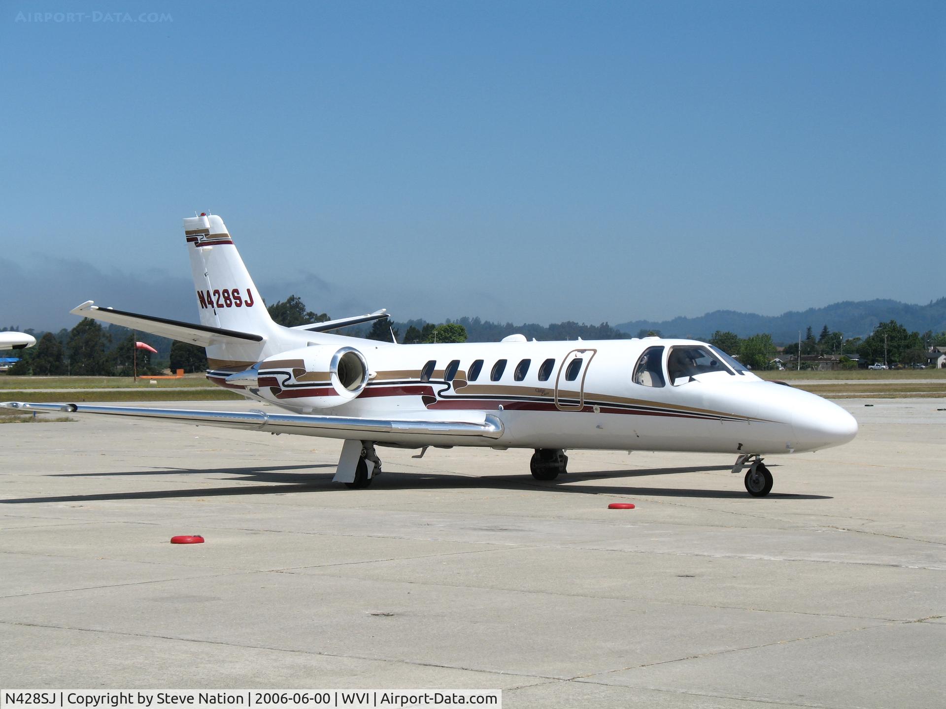 N428SJ, 2001 Cessna 560 Citation Encore C/N 560-0584, Airlie Air 2001 Cessna 560 @ Watsonville Municipal Airport, CA
