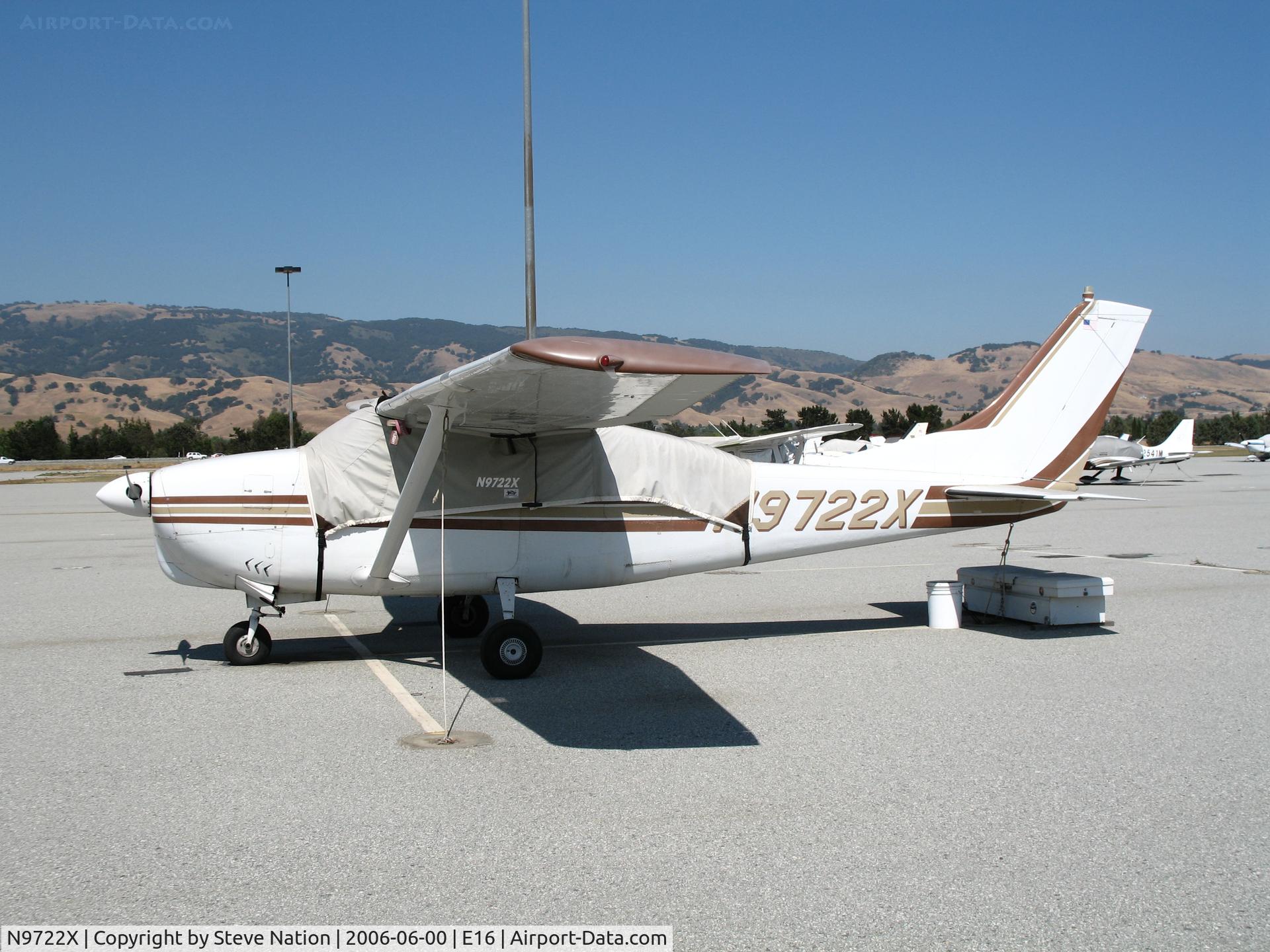 N9722X, 1962 Cessna 210B C/N 21058022, 1962 Cessna 210B with cover @ South County Airport (San Martin), CA