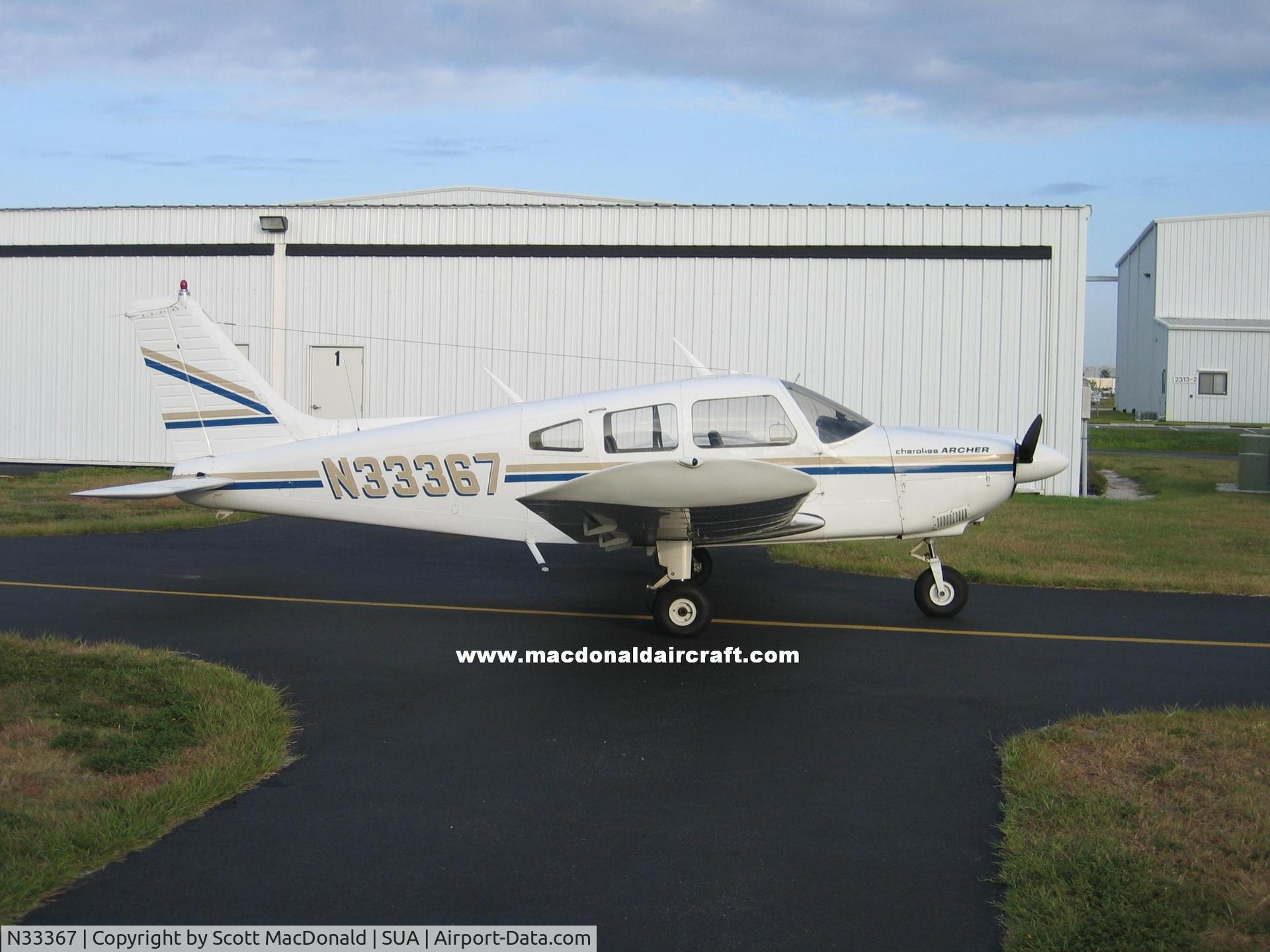N33367, 1975 Piper PA-28-180 C/N 28-7505136, 33367 just out of the hangar