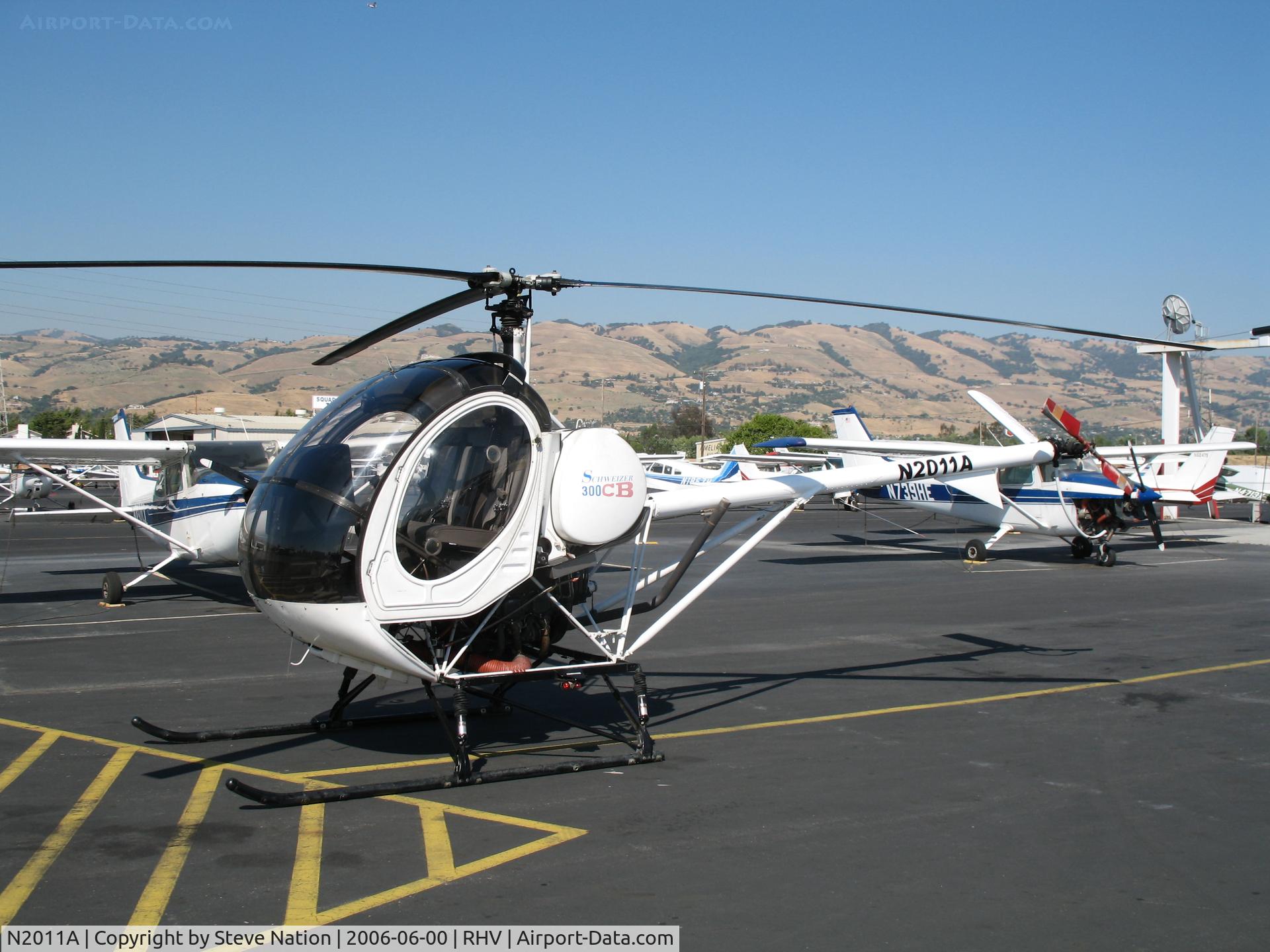 N2011A, 1995 Schweizer 269C-1 C/N 0016, Cal Nice Air 1995 Schweizer 269C-1 @ Reid-Hillview Airport (San Jose), CA