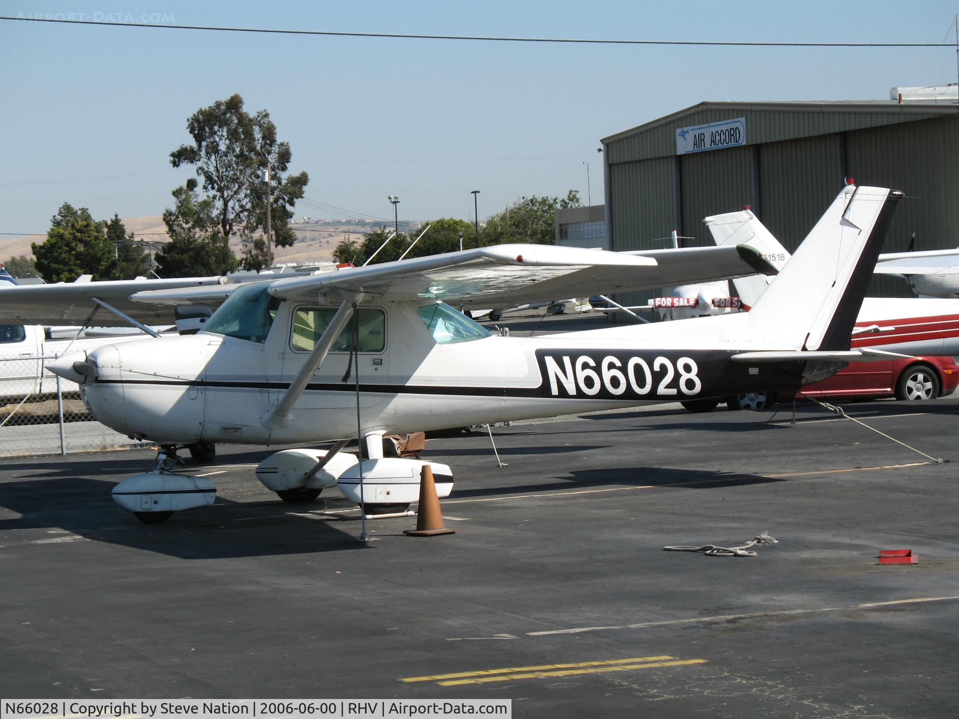 N66028, 1974 Cessna 150M C/N 15075786, Force Engineering 1974 Cessna 150M @ Reid-Hillview Airport (San Jose), CA