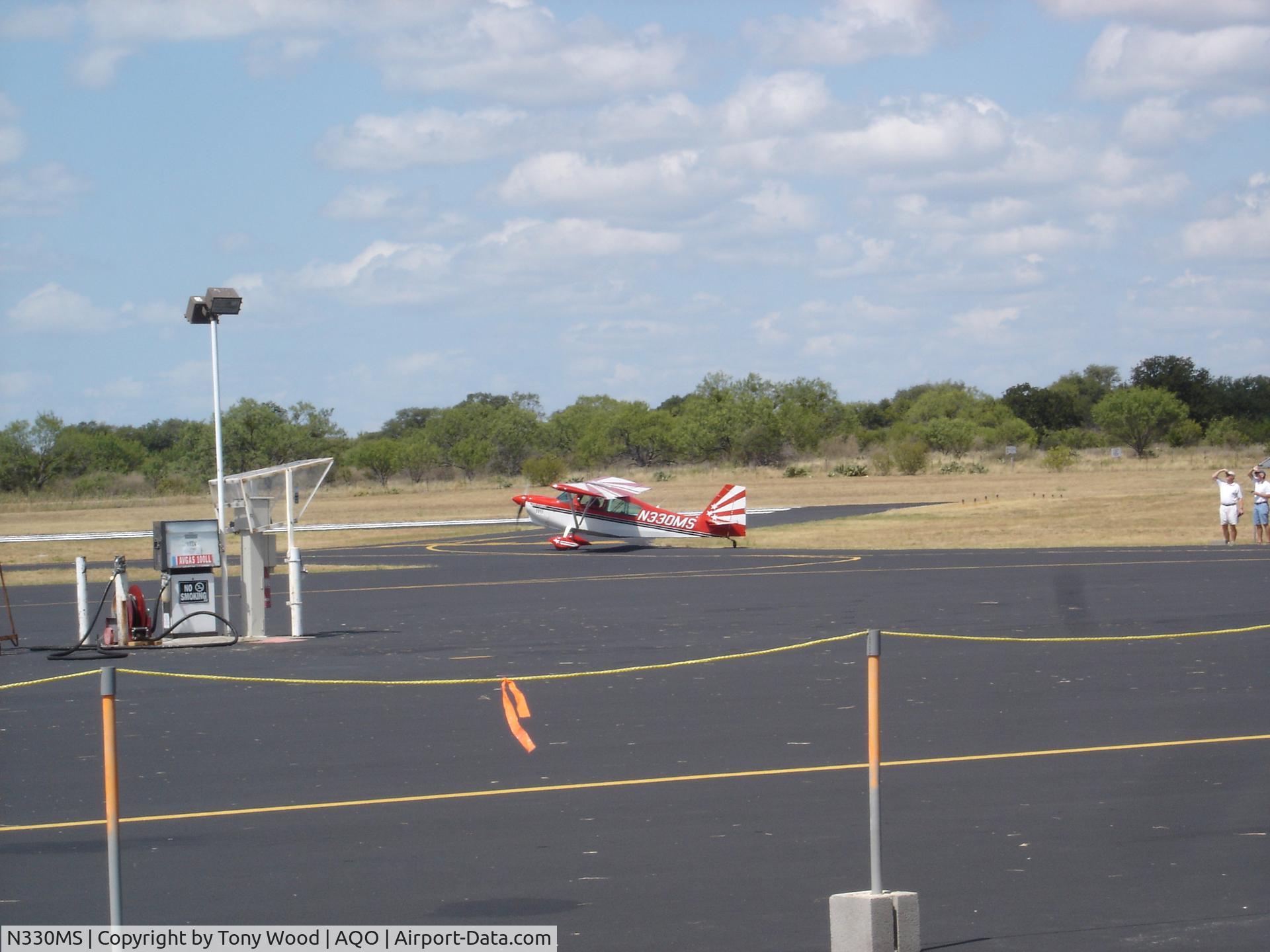 N330MS, 1995 American Champion 8KCAB Decathlon C/N 750-95, Pic from the Llano Hammerfest