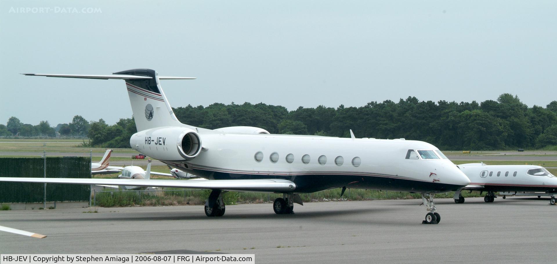 HB-JEV, 2004 Gulfstream Aerospace GV-SP (G550) C/N 5040, A beauty of a G-550 visits Republic...