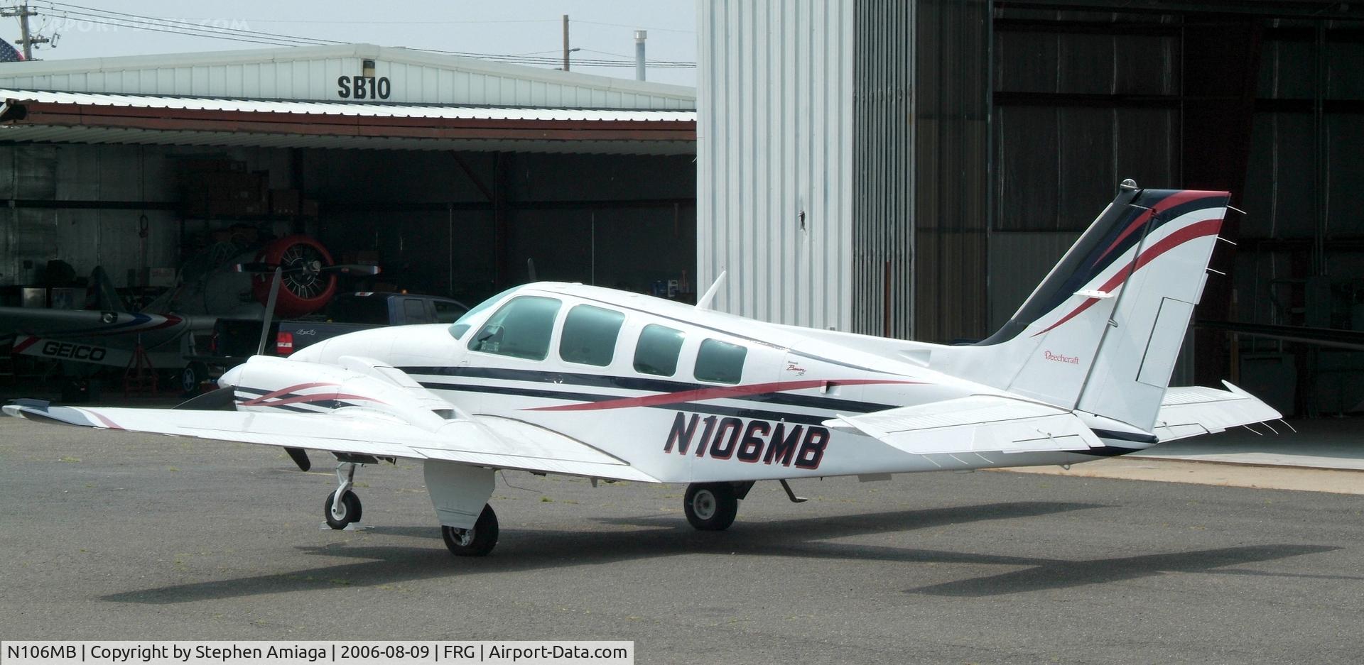 N106MB, 2000 Raytheon Aircraft Company 58 C/N TH-1935, Baron at Republic