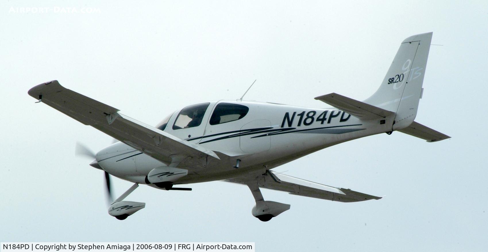 N184PD, 2005 Cirrus SR20 C/N 1571, Short Final RWY 19