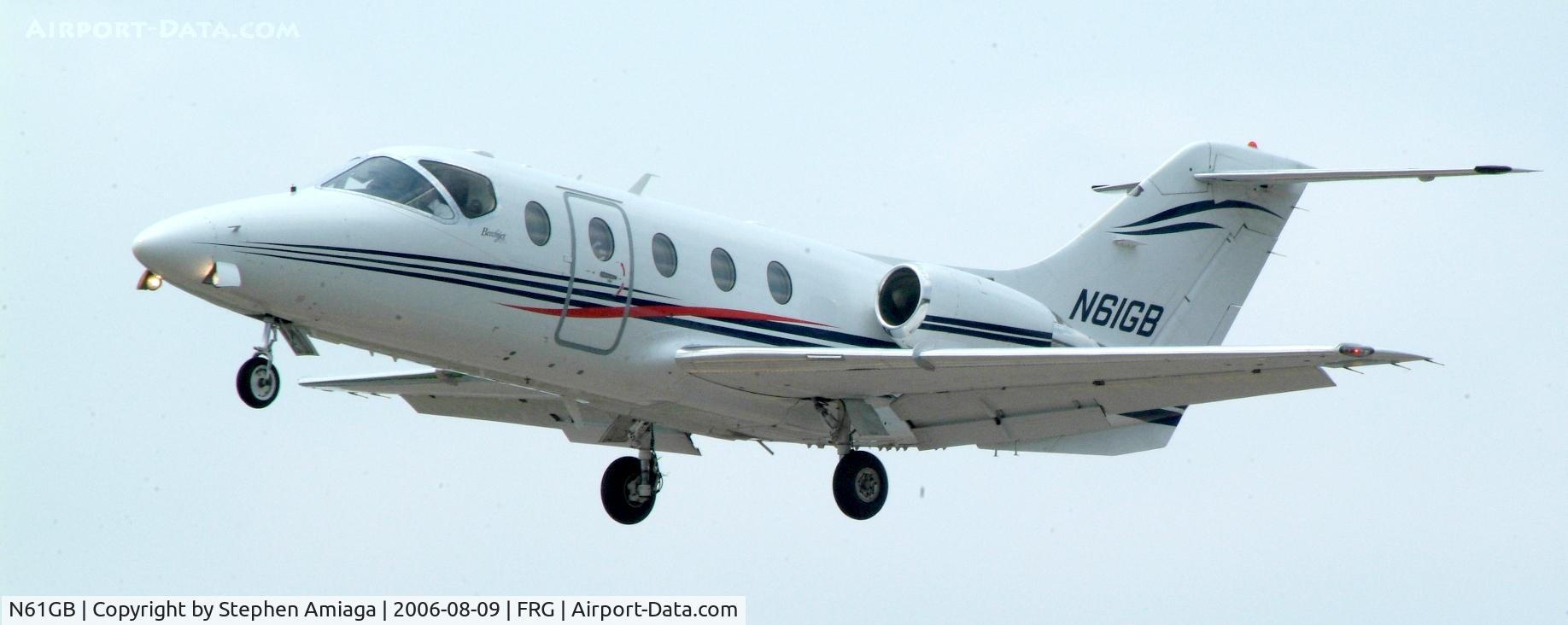 N61GB, 2002 Raytheon Aircraft Company 400A C/N RK-341, Raytheon 400A on Short Final RWY 19