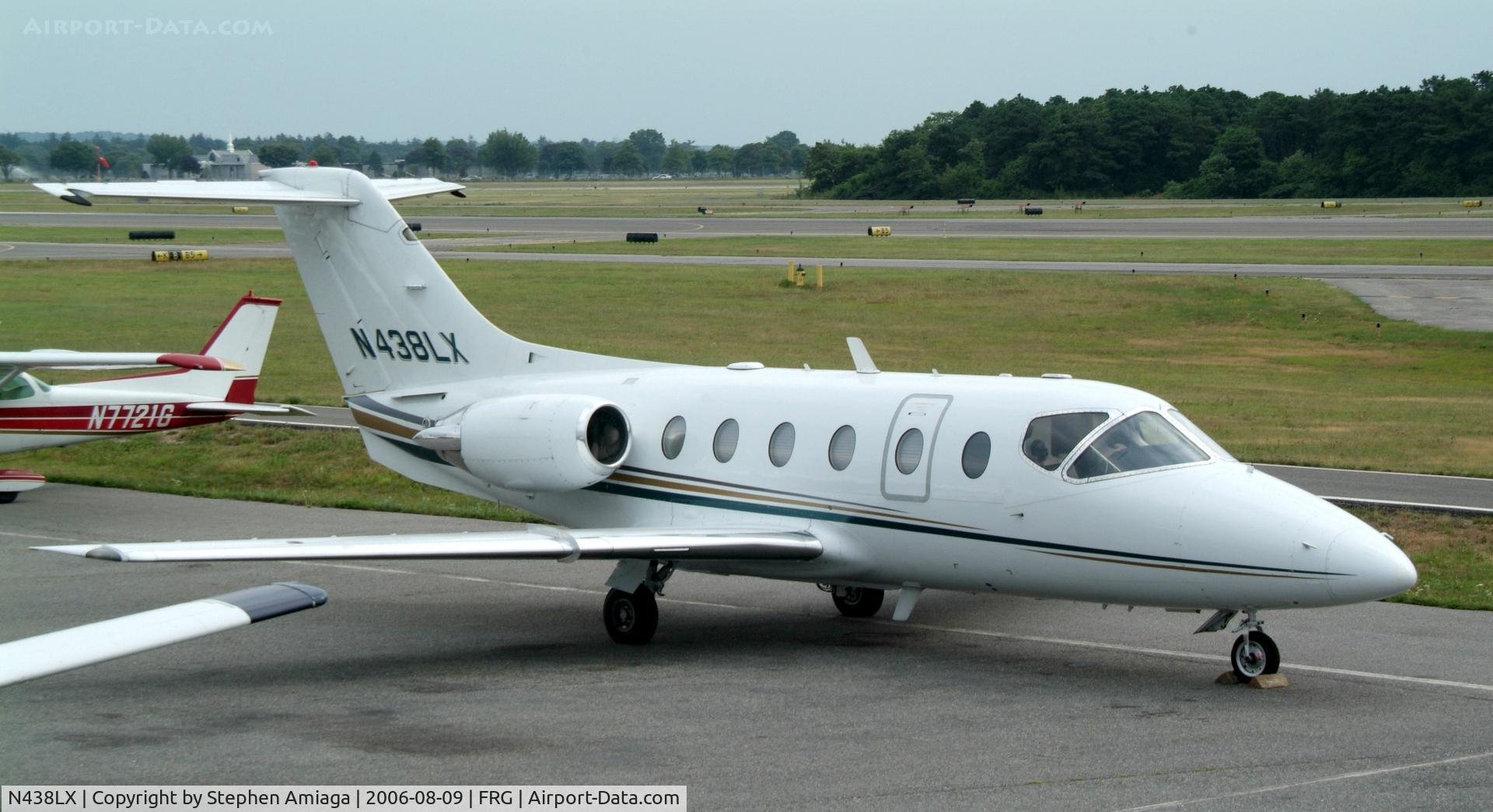 N438LX, 1998 Raytheon Aircraft Company 400A C/N RK202, Raytheon 400a on the Atlantic Ramp.