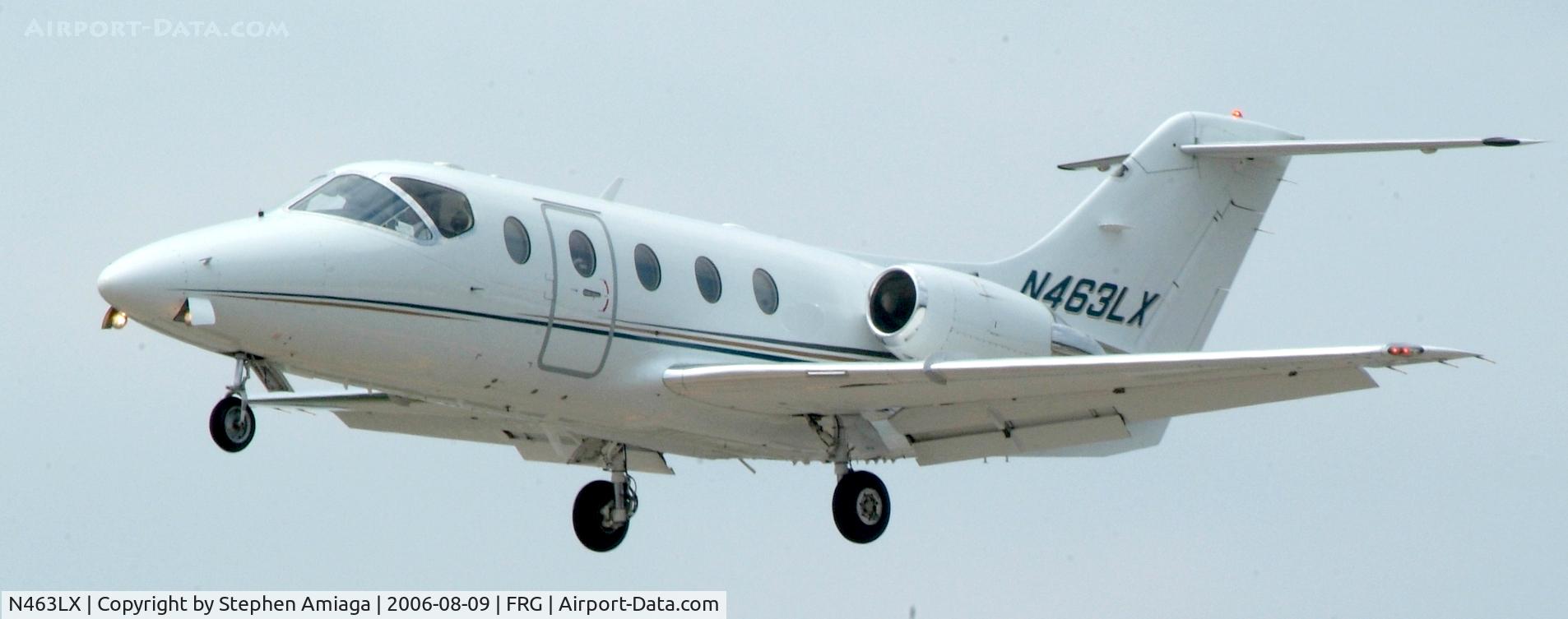 N463LX, Raytheon Aircraft Company 400A C/N RK-426, Raytheon 400A Short Final RWY 19.