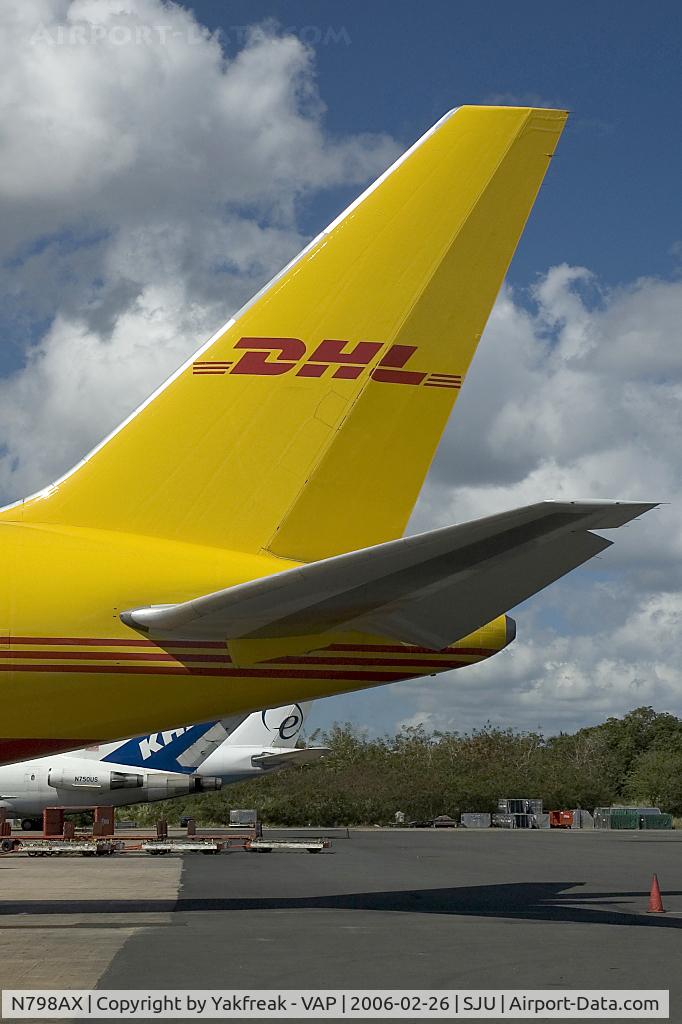 N798AX, 1986 Boeing 767-200 C/N 23431, Airborne Express Boeing 767-200F in DHL colors