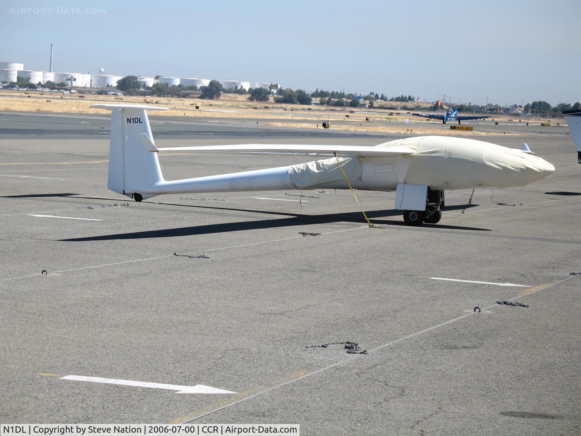 N1DL, Stemme S-10VT C/N 11-031, Carefree Aviation Stemme S10-VT in transit @ Buchanan Field (Concord), CA
