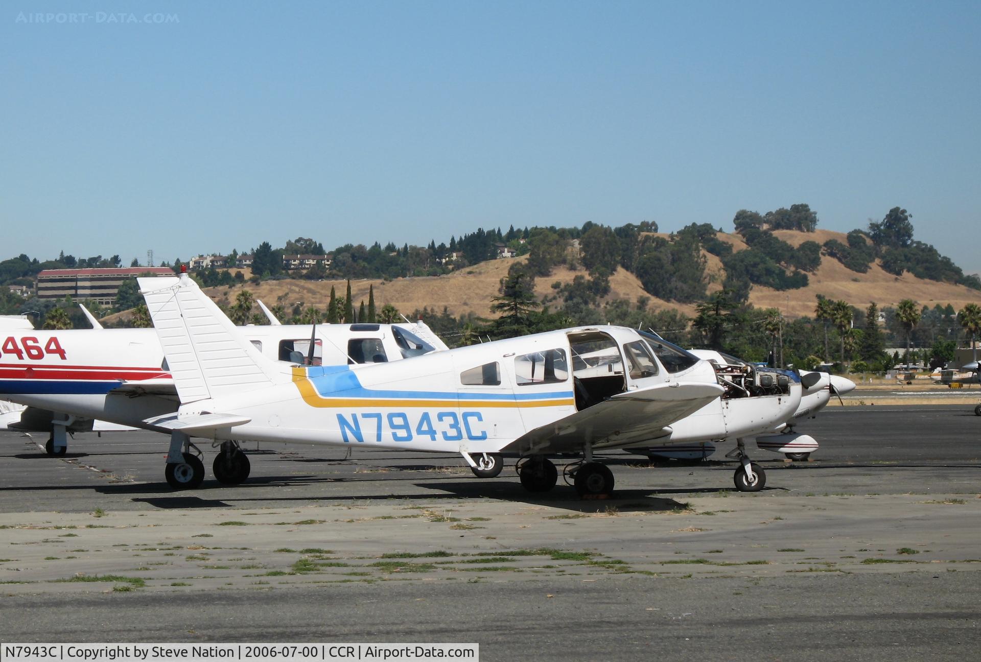N7943C, 1975 Piper PA-28-151 C/N 28-7615068, Laron Enterprises 1975 Piper PA-28-151 minus cowling at Buchanan Field (Concord), CA