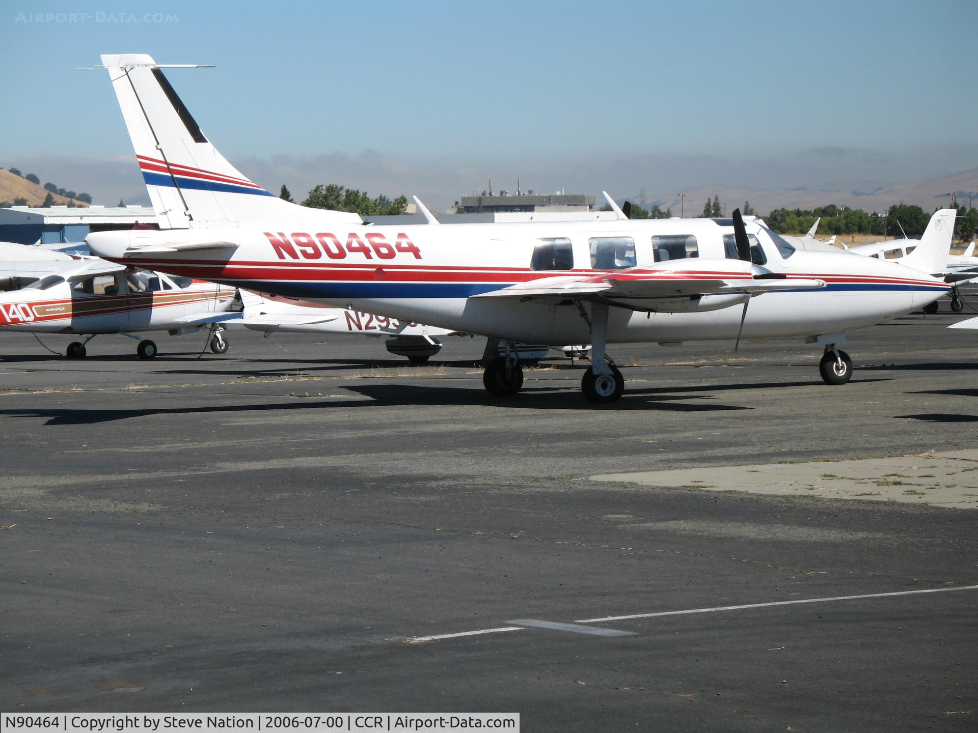 N90464, 1975 Smith Aerostar 601P C/N 61P-0261-051, 1975 Ted Smith Aerostar 601 at Buchanan Field (Concord), CA