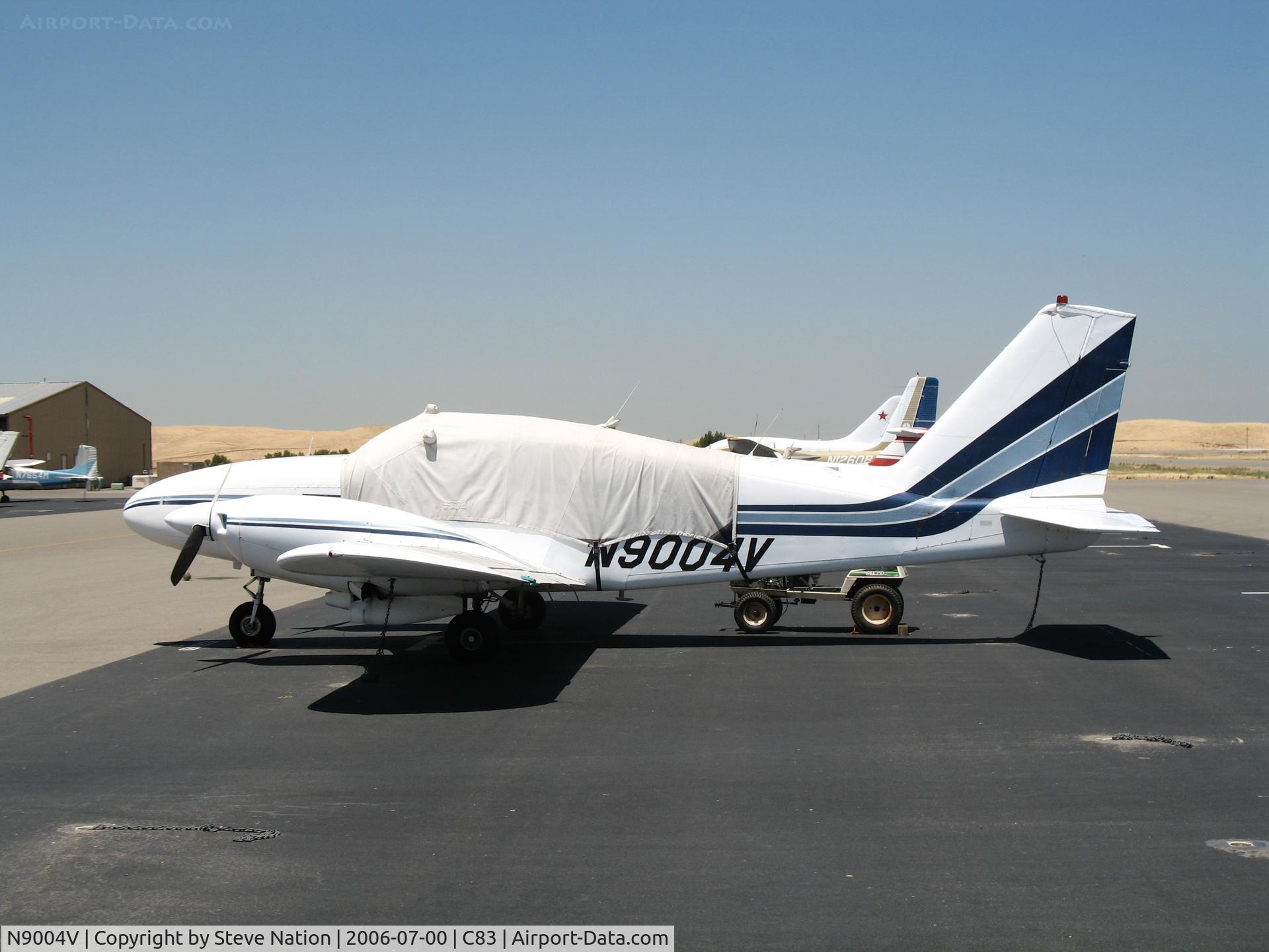 N9004V, 1965 Piper PA-23-250 C/N 27-3019, 1965 Piper PA-23-250 Aztec @ Byron Airport (Contra Costa County), CA