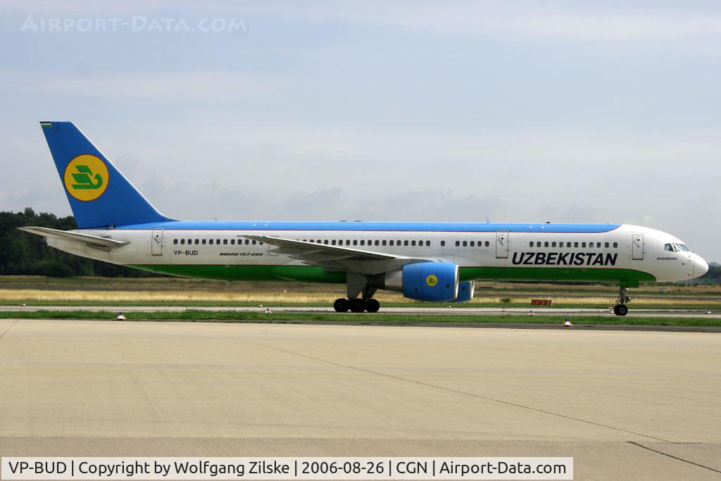 VP-BUD, 1999 Boeing 757-23P C/N 30061, visitor