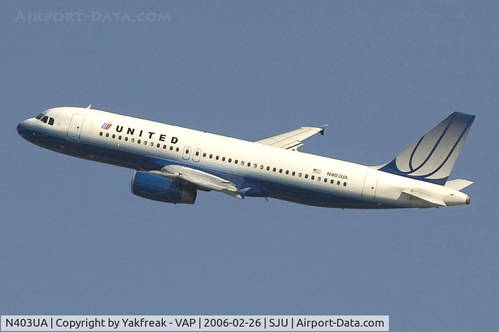 N403UA, 1993 Airbus A320-232 C/N 442, United Airbus A320 turning after take off