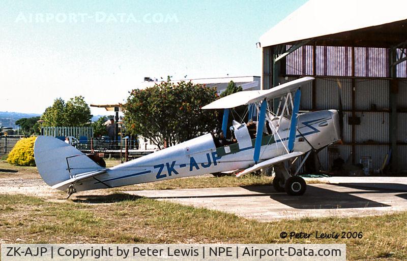 ZK-AJP, De Havilland DH-82A Tiger Moth II C/N 82346, DH82A Tiger Moth