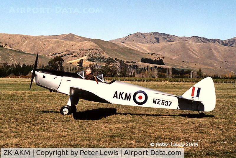 ZK-AKM, De Havilland DH-94 Moth Minor C/N 94012, DH94 Moth Minor