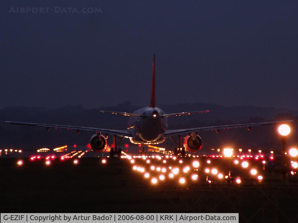 G-EZIF, 2005 Airbus A319-111 C/N 2450, Easy Jet