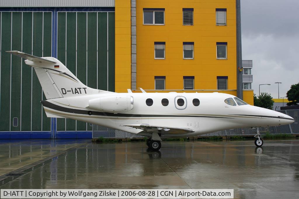 D-IATT, 2002 Raytheon 390 Premier I C/N RB-48, visitor