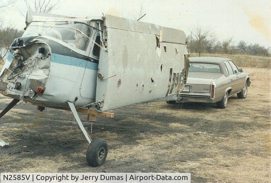 N2585V, 1948 Cessna 170 C/N 18090, Plane being transported from Texa to NY,about 1989