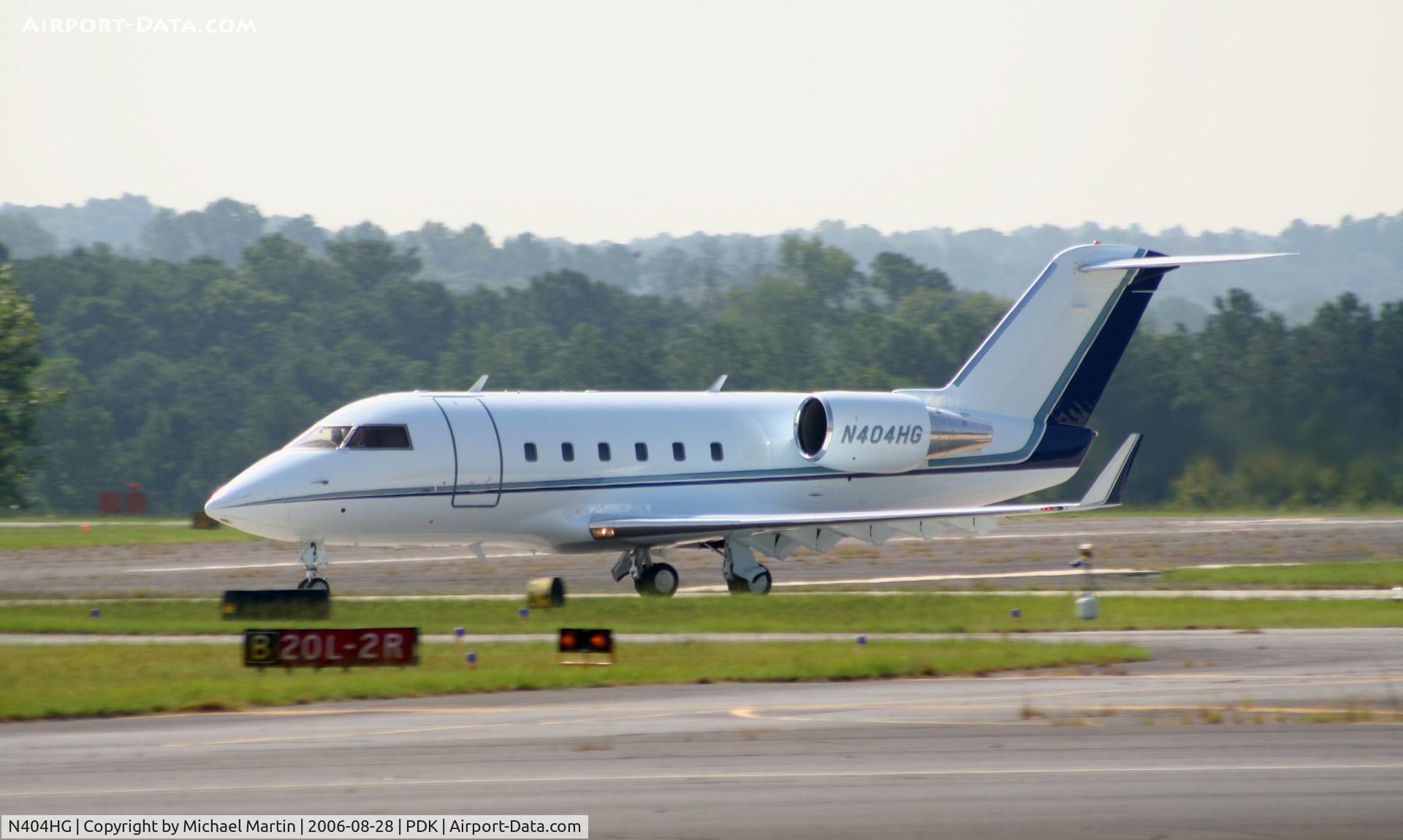 N404HG, Canadair Challenger 601-3A (CL-600-2B16) C/N 5017, Takeoff Roll
