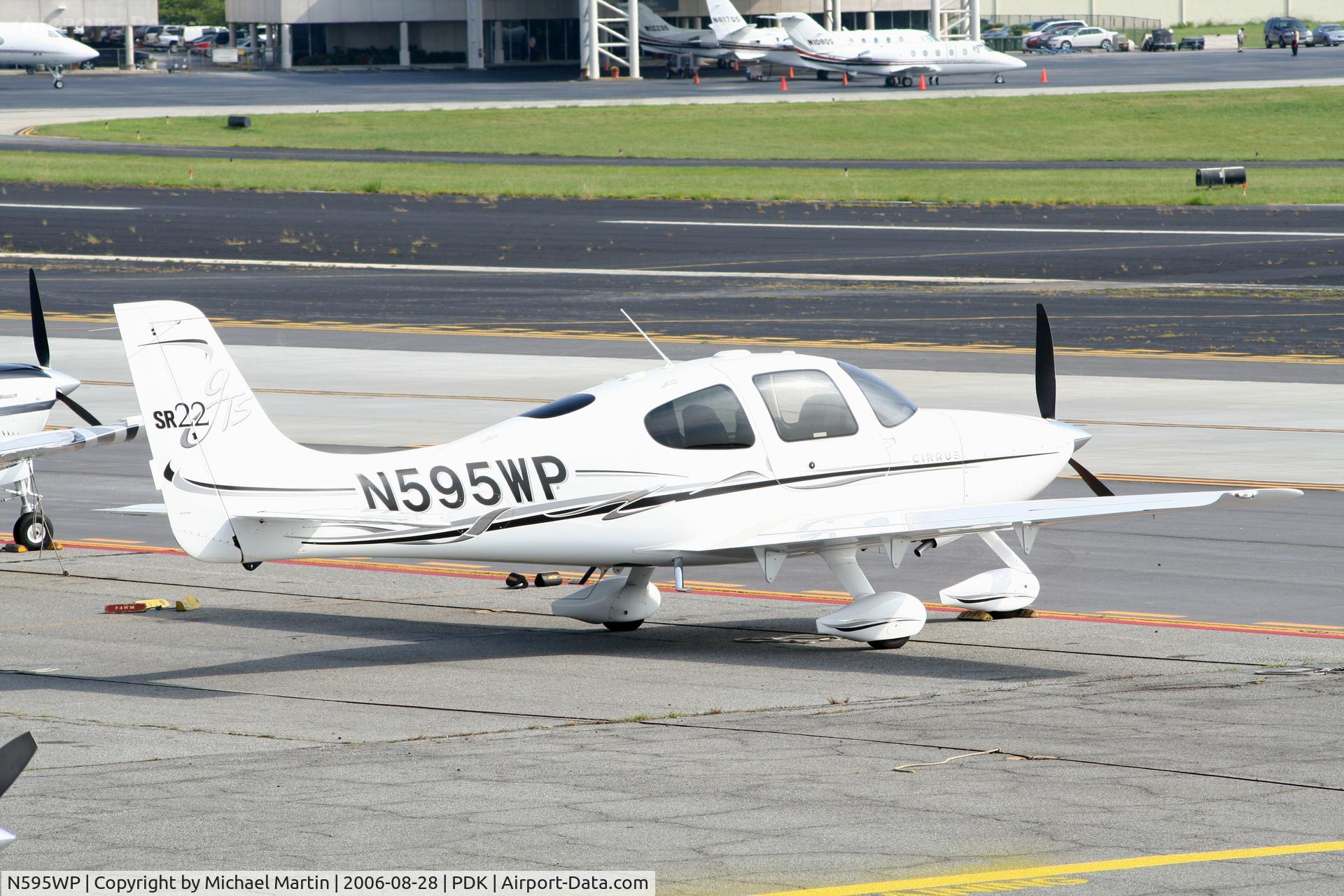 N595WP, 2006 Cirrus SR22 C/N 1993, Tied down @ Epps