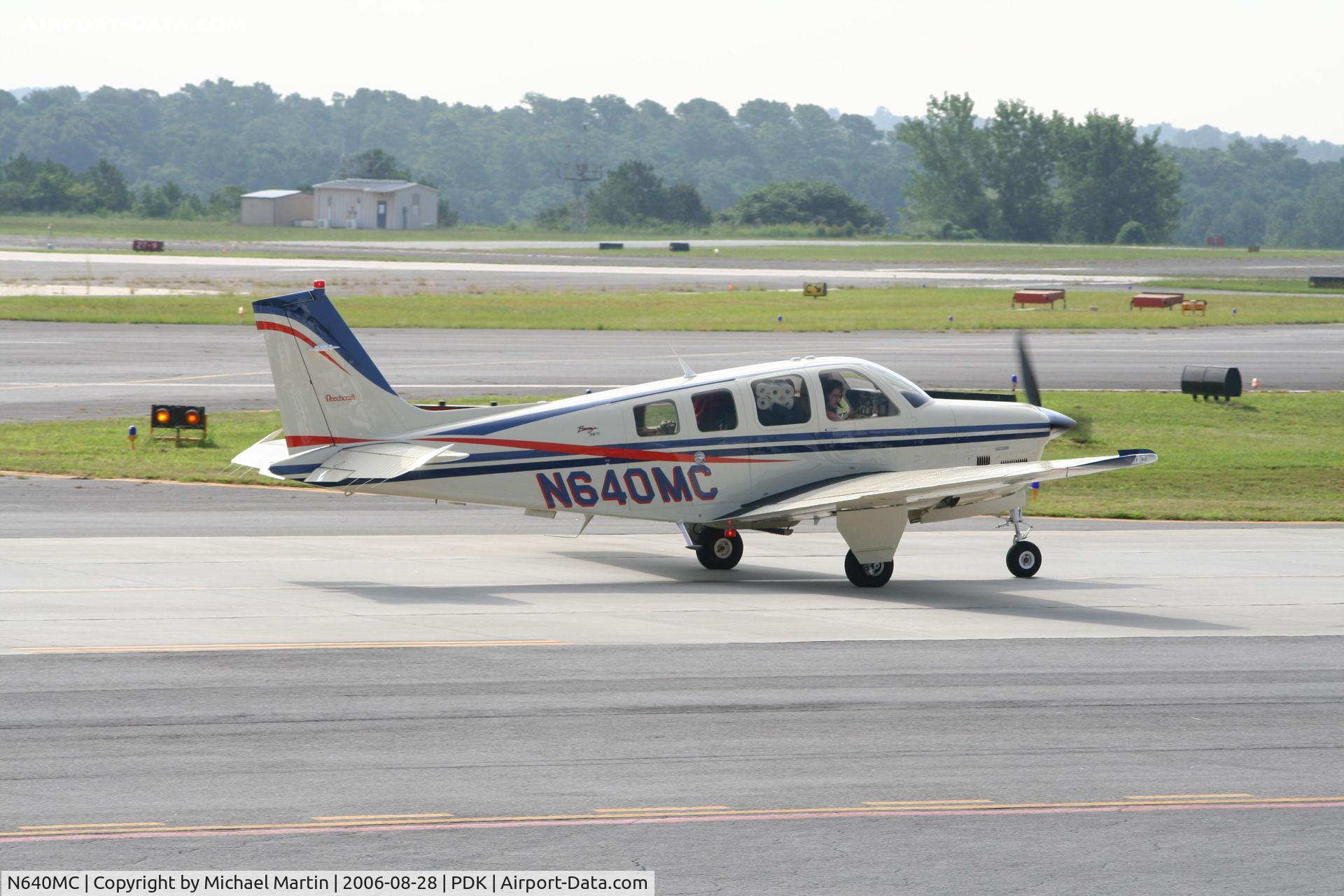 N640MC, 2001 Raytheon Aircraft Company B36TC Bonanza C/N EA-682, Taxing to Runway 2R