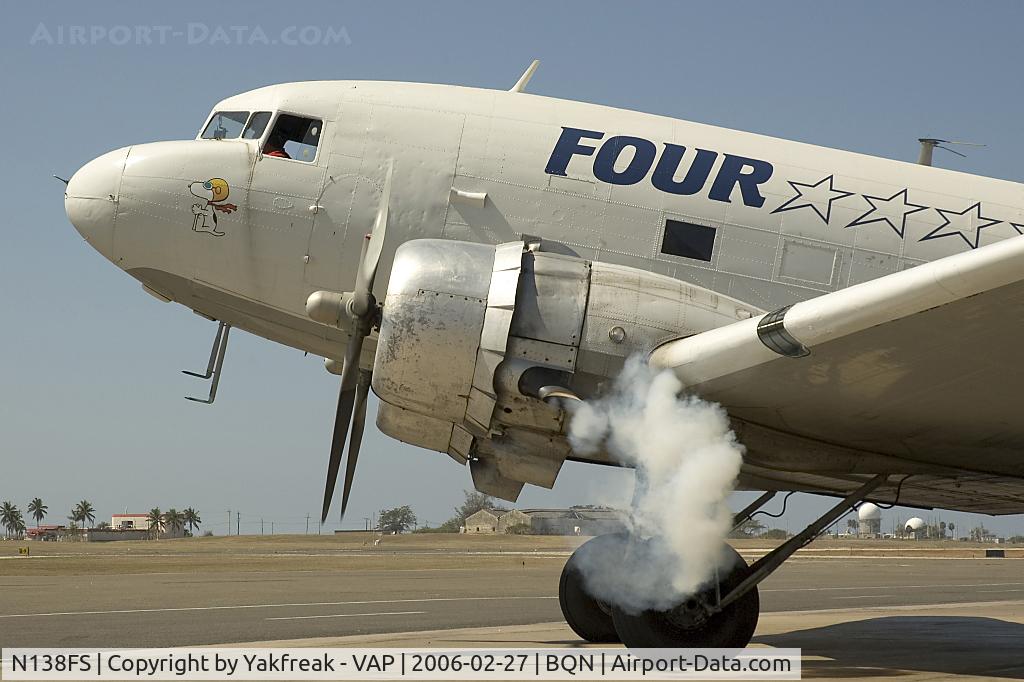 N138FS, 1942 Douglas DC-3C C/N 9967, Four Star DC3 - start up