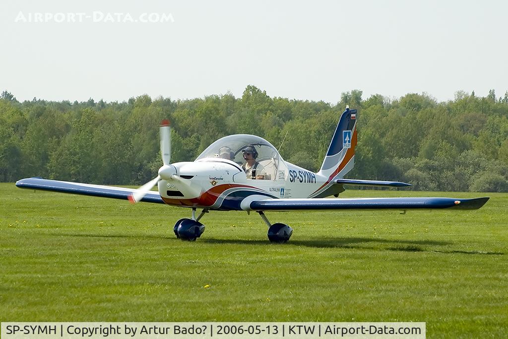 SP-SYMH, Evektor-Aerotechnik EV-97 Eurostar C/N 2004-2112, Pilot